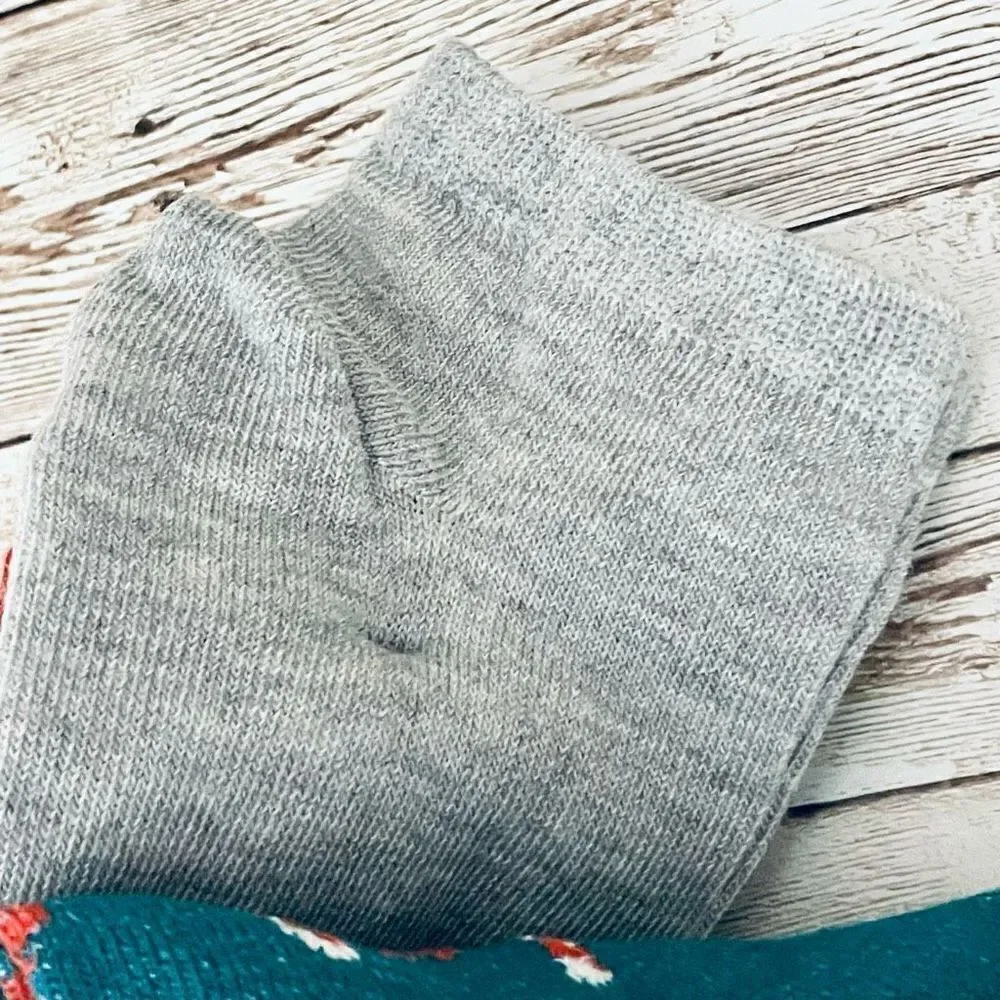 NWT Gorgeous 10 Pack Sz 9-11 Happy holidays Christmas low cut socks Shoe Sz 4-10
